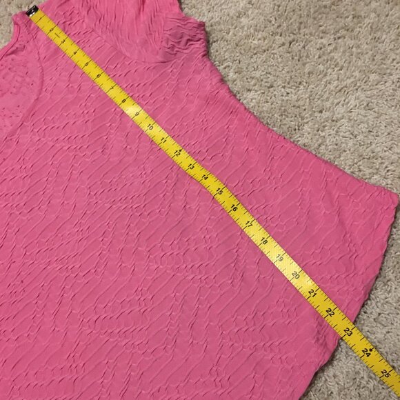 90s Bubblegum Pink Fabric Weave Short Tee - Picture 15 of 16